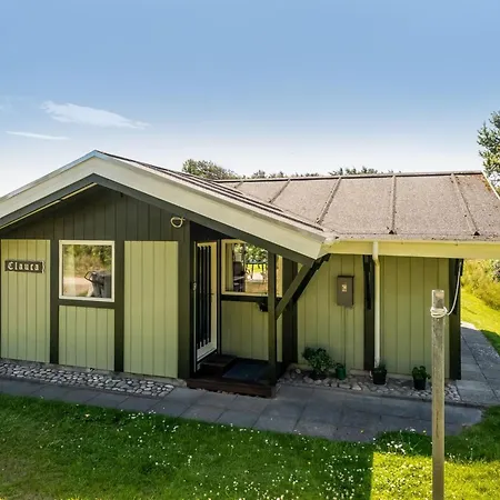 Annesisse - 450m From The Sea In Nw Jutland By Interhome Lokken